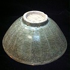 Chinese Yuan Dynasty crackle glaze celadon lotus bowl