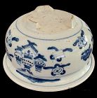 Qing blue and white censer