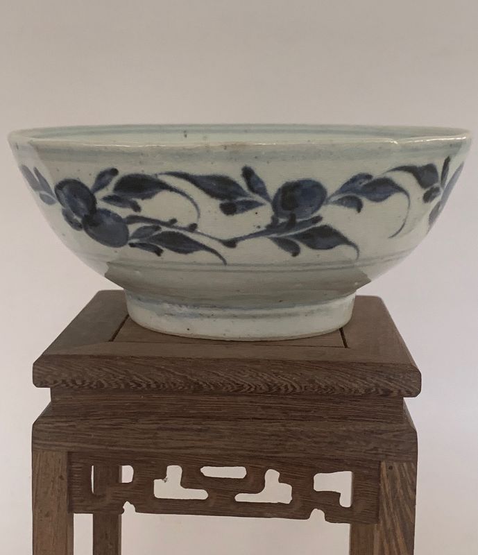Ming blue and white bowl