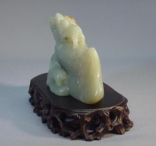 EARLY 20TH C. CHINESE JADE CARVING OF THREE GOATS