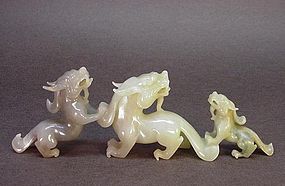 CHINESE EARLY 20TH C. CARVED JADE BRUSH REST