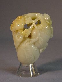 CHINESE JADE (NEPHRITE) CARVING