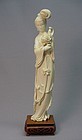 CHINESE CARVED IVORY STATUE OF A BEAUTY