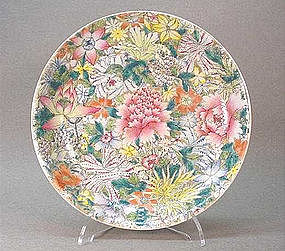 CHINESE FAMILLE ROSE MILLE FLEURES PLATE