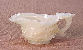 19TH C. CHINESE CARVED NEPHRITE CUP WITH HANDLE