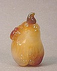 CHINESE CARVED AGATE SNUFF BOTTLE