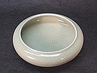 CHINESE EARLY 20TH CENTURY CELADON WATER BOWL