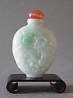 CHINESE CARVED JADE SNUFF BOTTLE