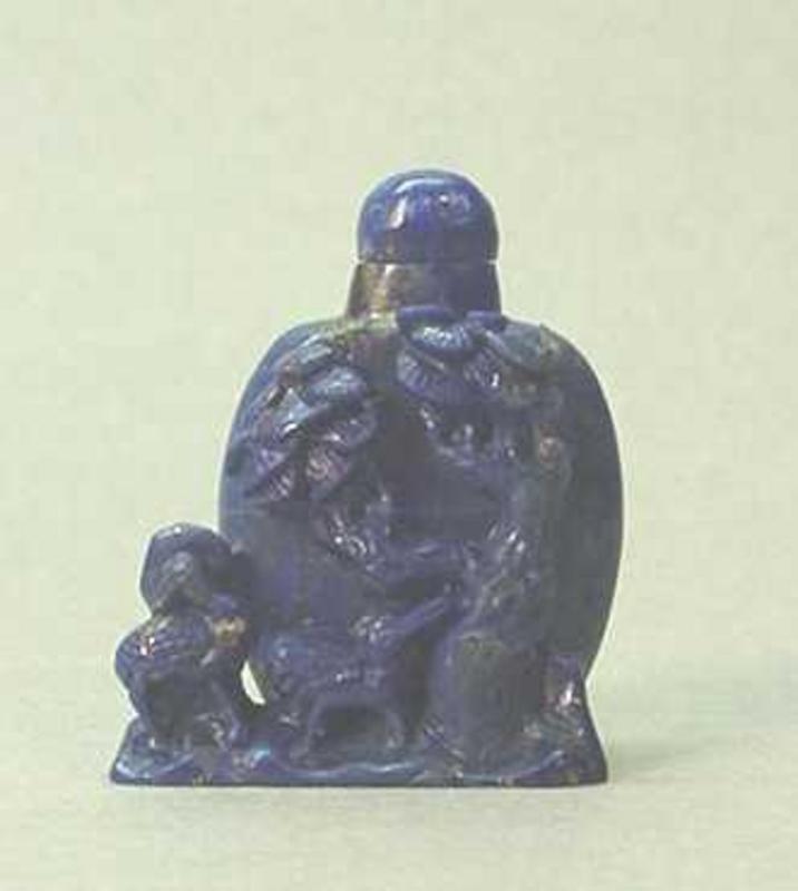 CHINESE CARVED SMALL LAPIS SNUFF BOTTLE