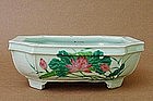 CHINESE 20TH CENTURY FAMILLE ROSE PLANTER