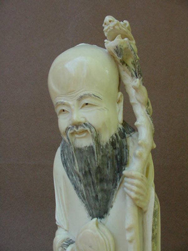 CHINESE CARVED IVORY SHOU XIN (LONGEVITY)