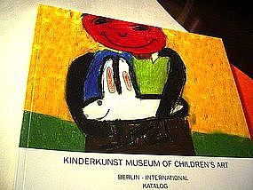Kinderkunst Museum of Children`s Art  Catalog
