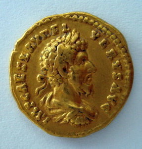 A ROMAN GOLD AUREUS OF MARCUS AURELIUS