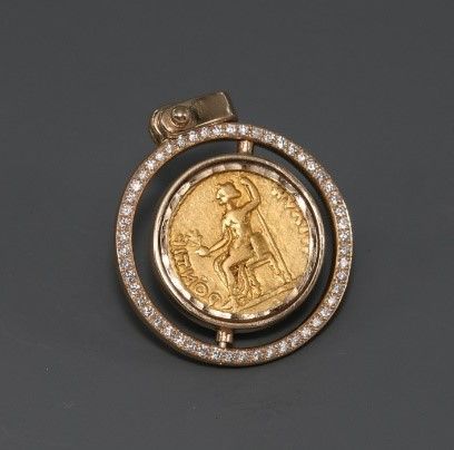 GOLD AUREUS OF TIBERIUS IN 18K GOLD PENDANT WITH DIAMONDS