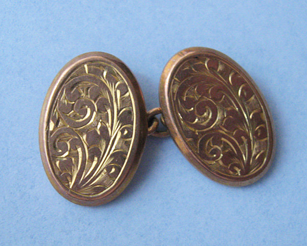 English Engraved Gold Cuff Links