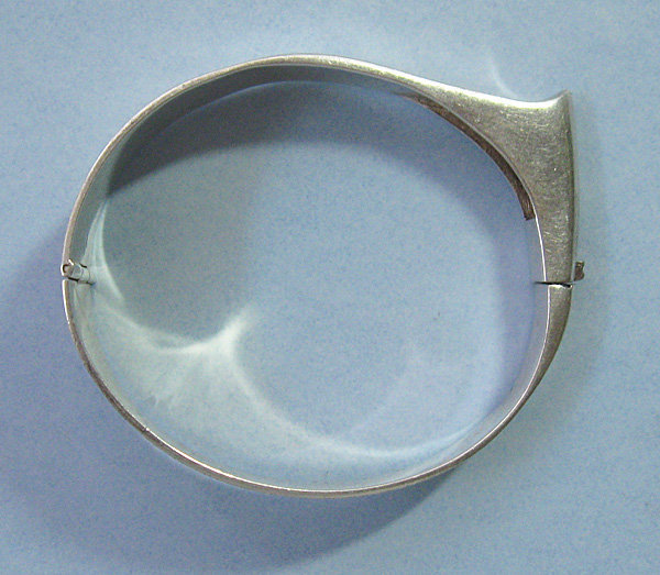 Handmade Silver Hinged Bangle, c. 1960
