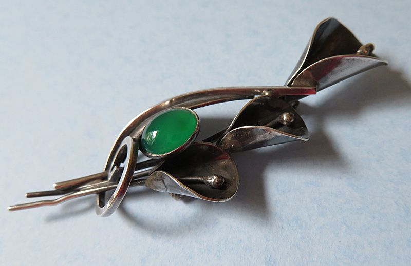 Sterling and Chrysoprase Calla Lily Pin