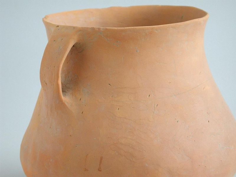 Rare Chinese Neolithic Pottery Jar - Caiyuan (c.2600 - 2200 BC)