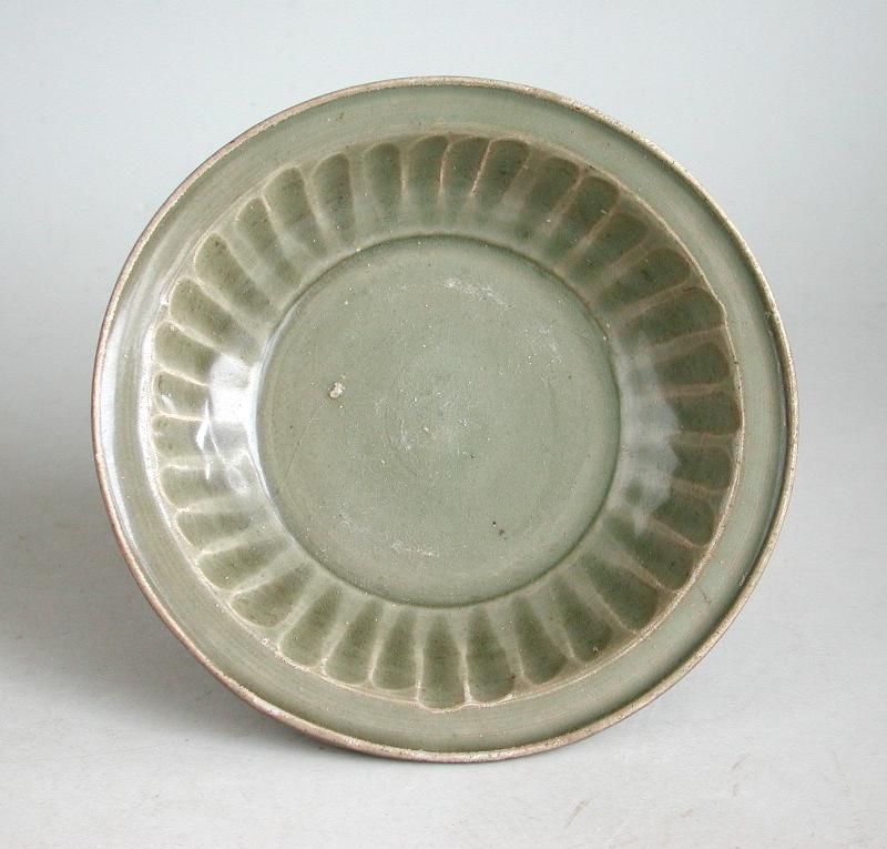 Chinese Song Dynasty Longquan Celadon Porcelain Dish