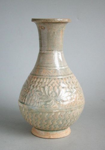 Rare Large Chinese Song / Yuan Dynasty Qingbai Porcelain Vase - Lotus