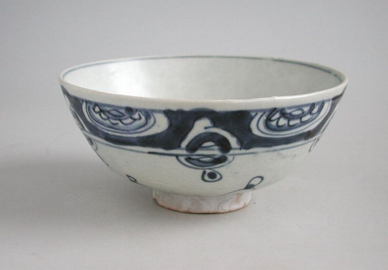 Chinese Ming Dynasty Blue & White Buddhist Bowl