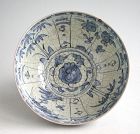 Large Chinese Ming Dynasty Blue & White Crackle-Glazed Bowl