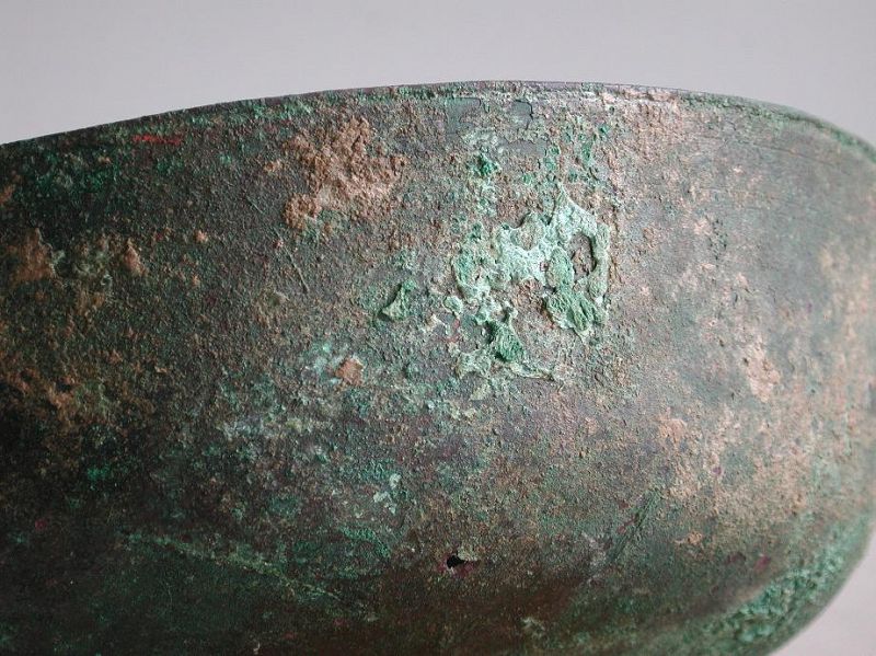Rare Large Chinese Tang Dynasty Bronze Bowl