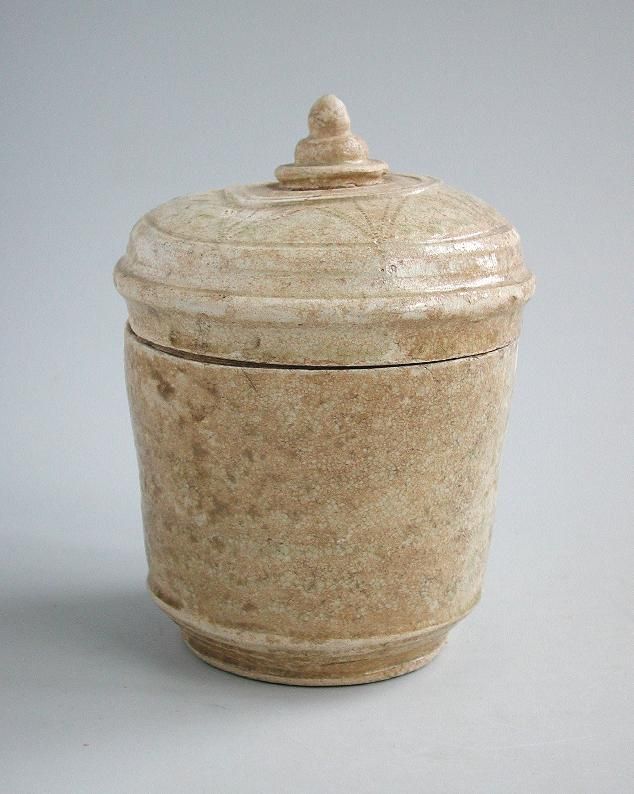Khmer 12th/13th Century Glazed Incised Stoneware Covered Jar
