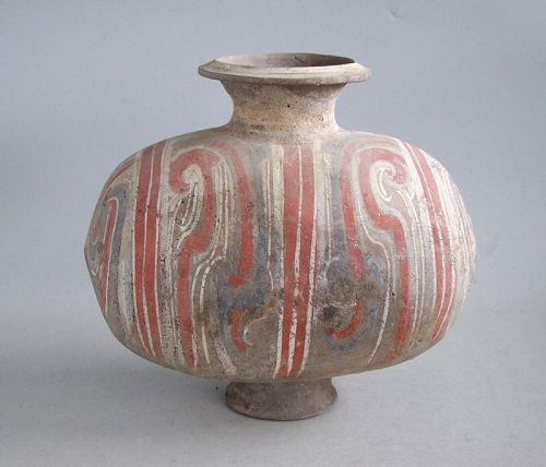 Fine Chinese Han Dynasty Painted Pottery Cocoon Jar