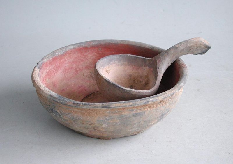 Rare Chinese Han Dynasty Painted Pottery Bowl with Spoon