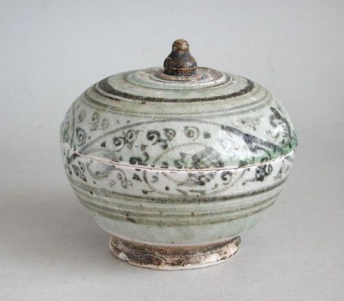 Thai 16th Century Underglazed Footed Stoneware Box from shipwreck