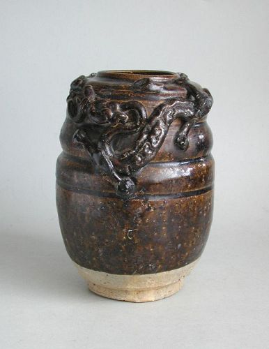 Fine Chinese Song Dynasty Glazed Stoneware Jar (Dragon Chasing Pearl)