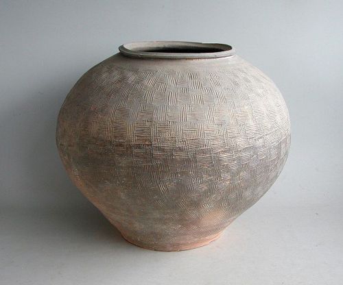 Large Chinese Warring States Impressed Pottery jar (475 - 221 BC)