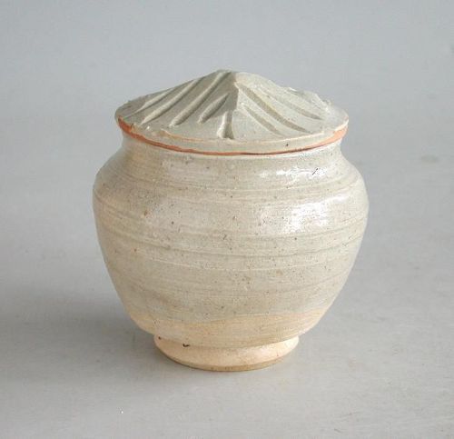 Chinese Song / Yuan Dynasty Qingbai Glazed Porcelain Covered Jar