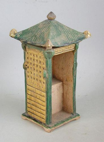 Chinese Ming Dynasty Glazed Pottery Sedan Chair (16th Century)