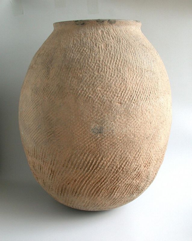 Exceptionally LARGE Chinese Neolithic / Bronze Age Pottery Jar with TL