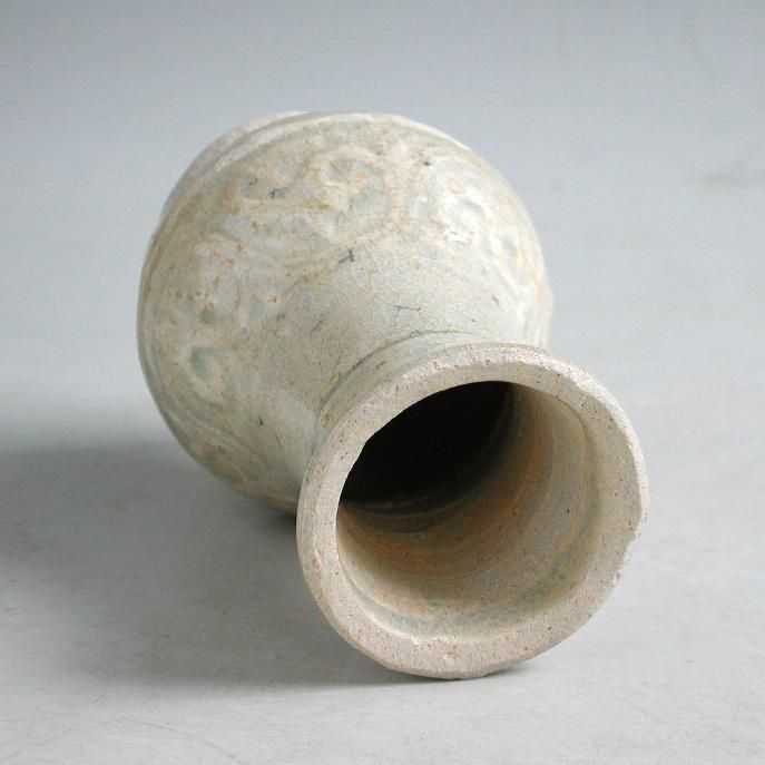 Chinese Southern Song Dynasty Moulded Qingbai Porcelain Vase