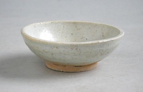 Rare Small Chinese Song / Yuan Dynasty Qingbai Glazed Porcelain Bowl