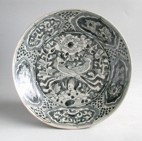 Large Chinese Ming Dynasty Blue & White Porcelain Dish - Binh Thuan