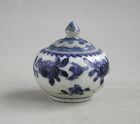 Fine Chinese Ming Dynasty Blue & White Porcelain Covered Jarlet - Bird