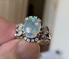 Beautiful 2.11ct Australian Opal & Diamond Platinum Ring