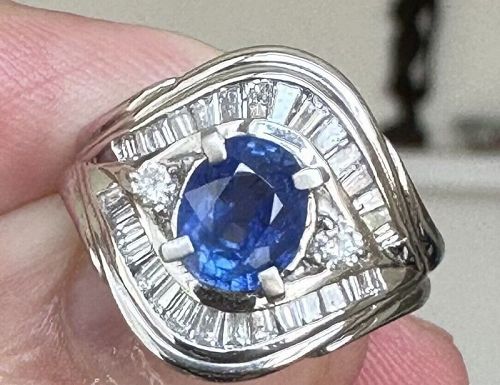 Stunning Unheated No Heat 1.55ct Burma Blue Sapphire Plat Ring GIA