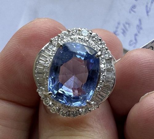 Stunning Unheated No Heat 9.67ct Blue Sapphire Plat & Diamond Ring