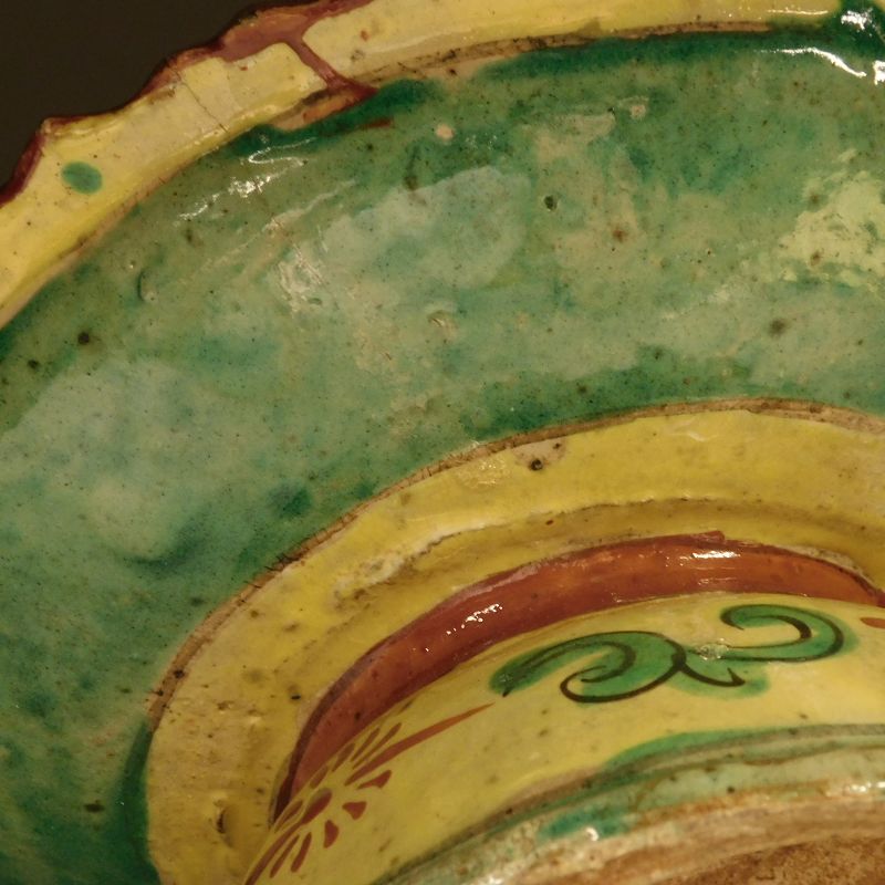 Thai, Benjarong Type Polychrome Enameled Stoneware Offering Dish