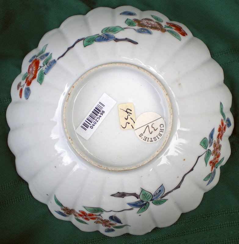 19th Century Kakiemon Petal Form Bowl