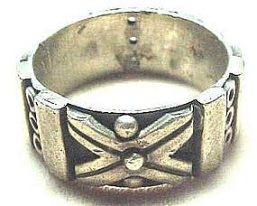 STERLING MEXICAN RING - MASSIVE - c.1949