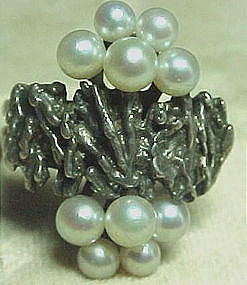 STERLING/PEARLS RING - MODERNIST - SIGNED