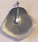 ED WIENER Sterling Pearl Pin