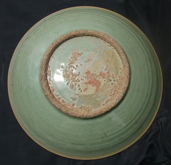 A Rare and Large Ming Swatow Celadon Charger (36.5 cm)