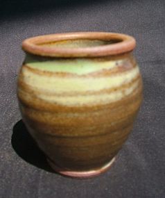 Fine and Rare Song Jizhou Jar